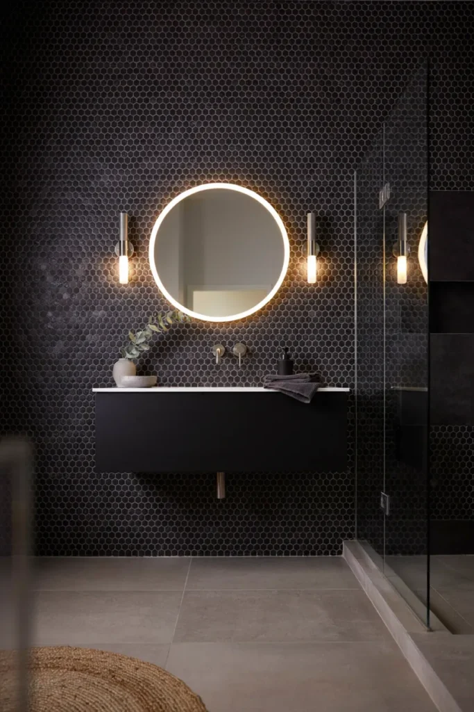 Monochrome Mosaic Accent